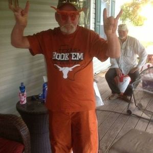 Meet your Posher, Bruce